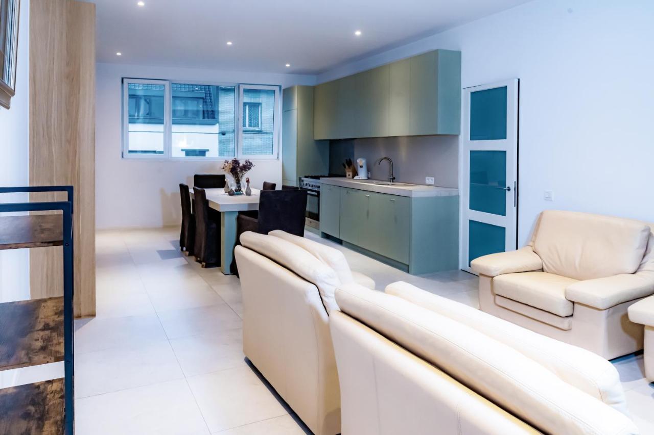 New Apartment 300M From The Beach 크노케-하이스트 외부 사진